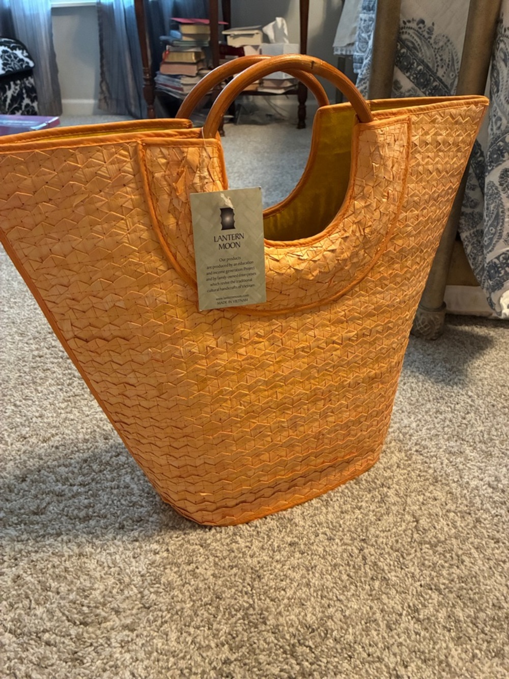 NWT- Rare Lantern Moon Woven Straw Geometric Bag W/Round Wooden Handles Lined